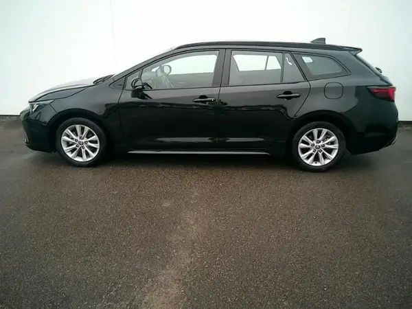 COROLLA TS